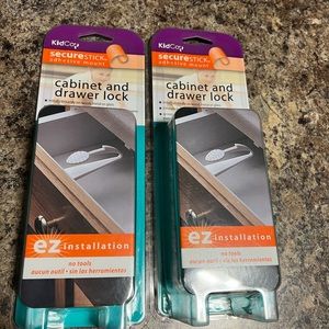 Cabinet and drawer lock